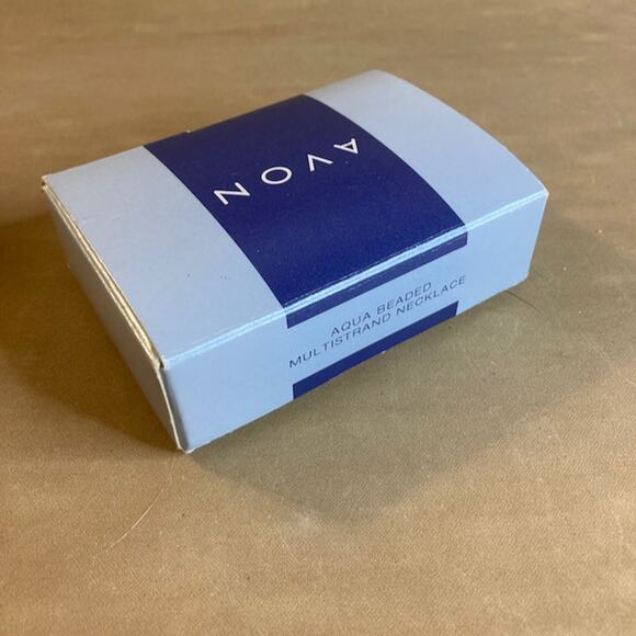 0085 Vintage Y2K AVON Aqua Beaded Multistrand Necklace Deadstock w/Box - Picture 5 of 6